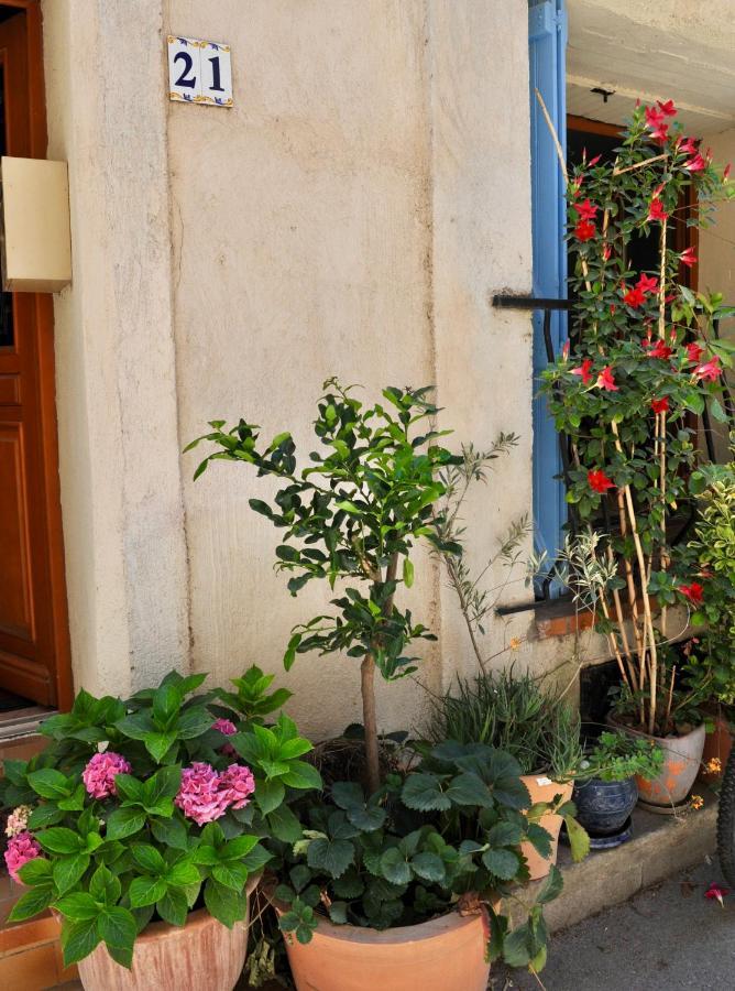 Loft Apartment , La Terrasse Centre Ville D'Arles, المظهر الخارجي الصورة